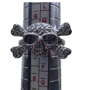 Sparkly Skull Ring